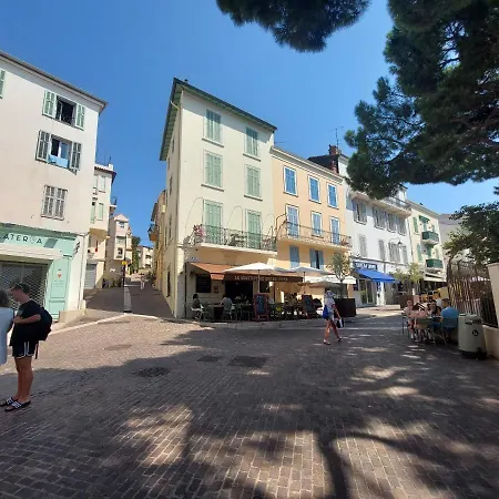 Place Du Suquet - In The Hart Of Old - 2 Min Walking Distance From Palais De Festivals And Beaches Κάννες